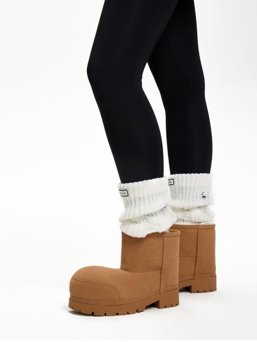 NWOT  Inspired Platform Mini Boots | Cozy Fur‎ Lined Chunky Boots - Picture 6 of 12